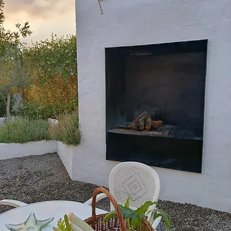 Casa El Cerrito, Con Fantastico Patio Con Barbacoa Y Vistas A La Montana Los Cerezos