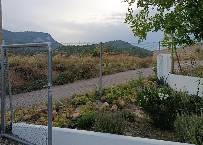 Casa El Cerrito, Con Fantastico Patio Con Barbacoa Y Vistas A La Montana Semesterbostad