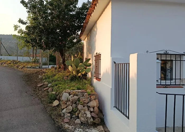 Casa El Cerrito, Con Fantastico Patio Con Barbacoa Y Vistas A La Montana